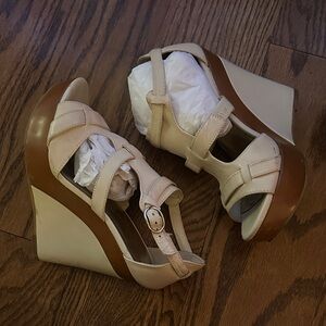 INC International Concepts Cream and Tan Wedges